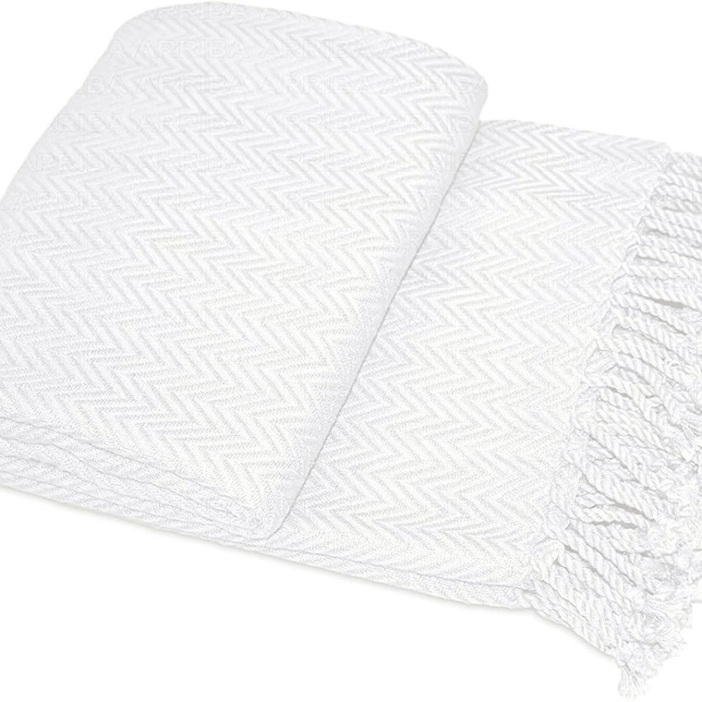 Ring Spun Cotton Chevron Throws Blankets - IVORY